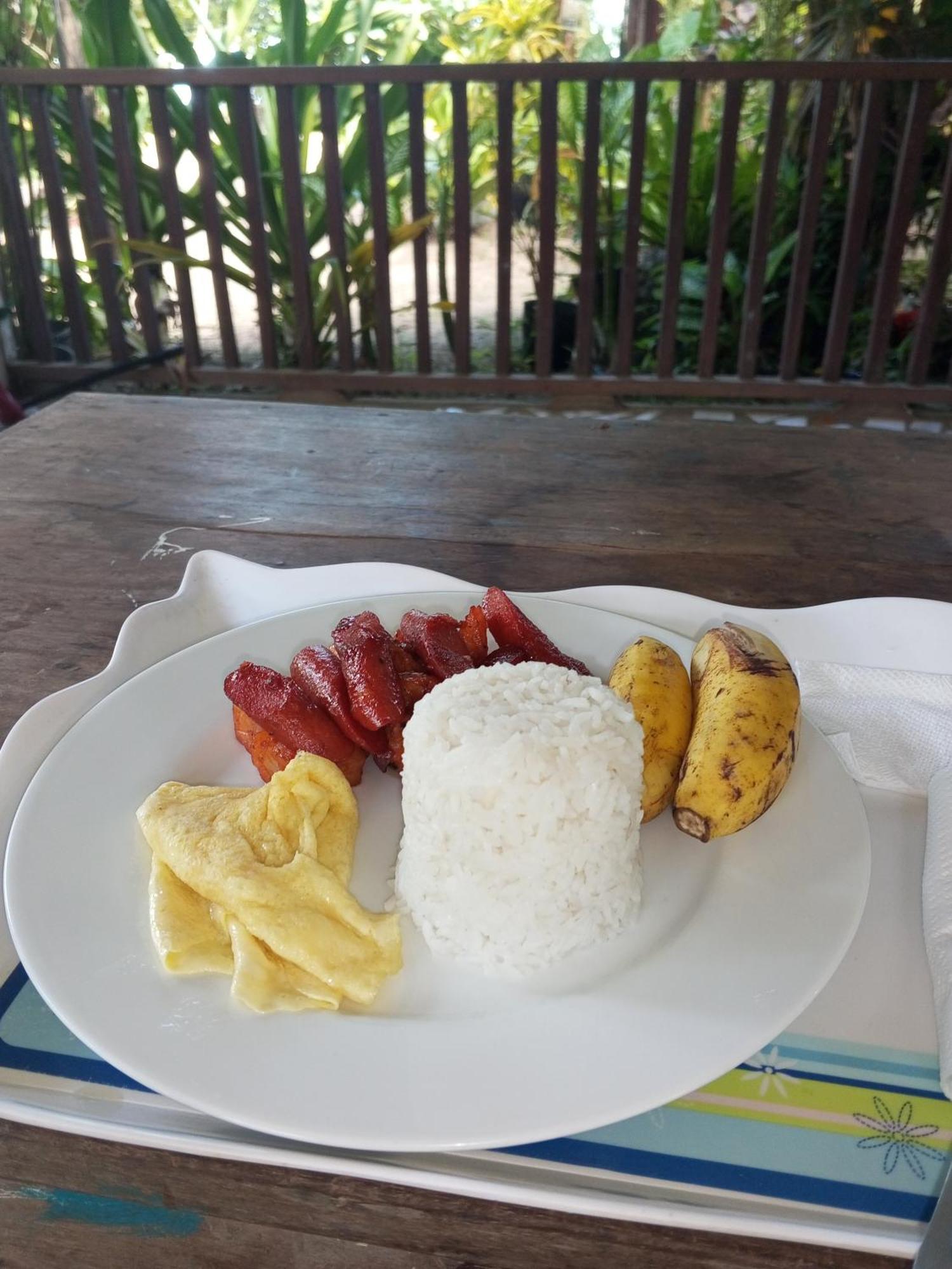 Akoya Beach Park And Cottages Locaroc Ngoại thất bức ảnh